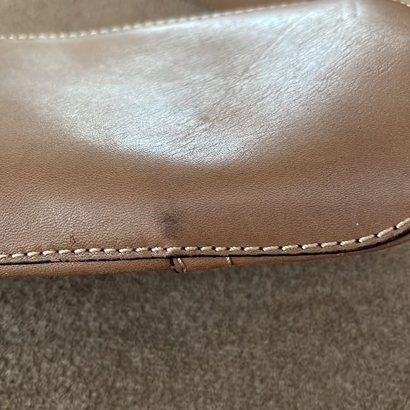 VINTAGE FOSSIL 25082 GENUINE LEATHER BROWN SHOULDER BAG PURSE - Picture 5 of 11